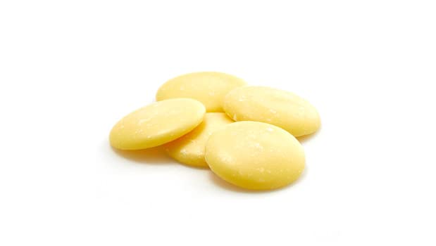 Yupik Organic Cocoa Butter Wafers, 2.2 lb (35.2 oz), Vegan, Gluten-Free, GMO-Free, Dairy-Free, Kosher, Pure Cocoa Butter, No Additives, Melts Smoothly, Ideal for Baking, Snacking, Molding & Topping