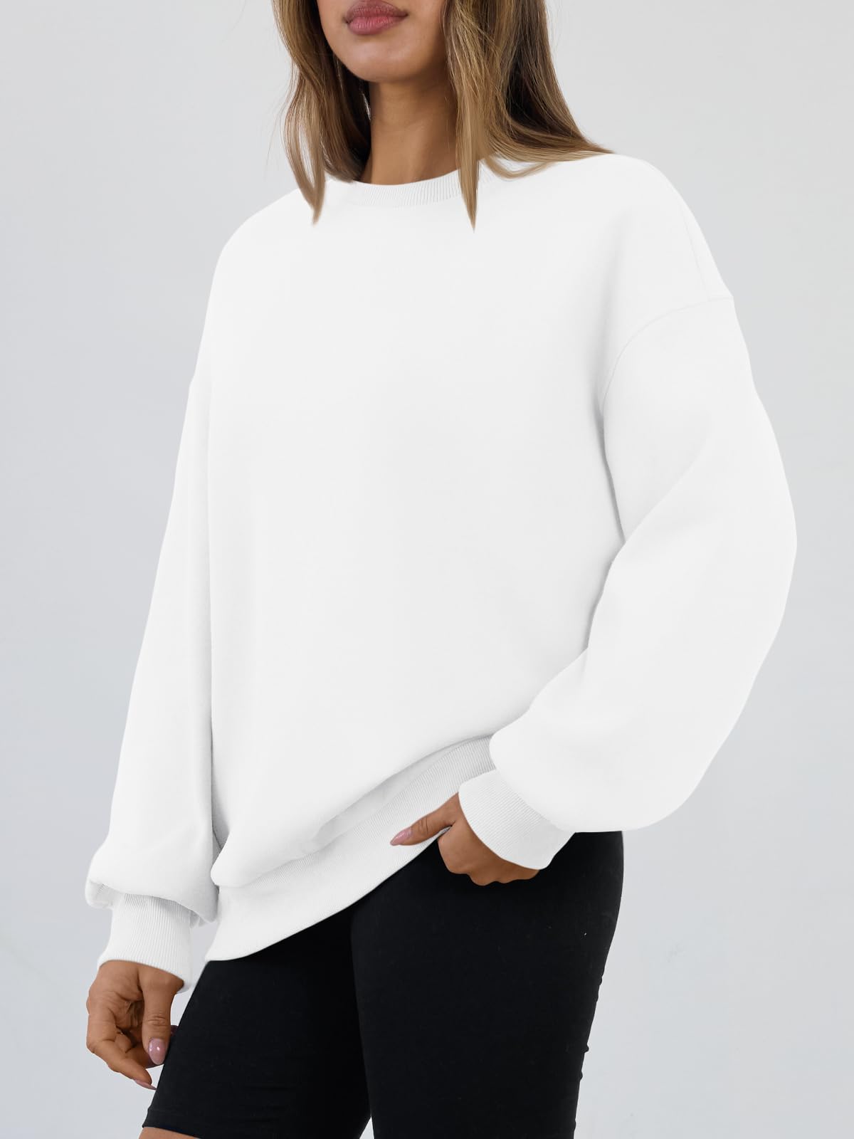 Trendy Queen Sweatshirts for Women Hoodies Oversized Crewneck Tops Sweaters Comfy Fall Winter Outfits Clothes 2026 Fashion