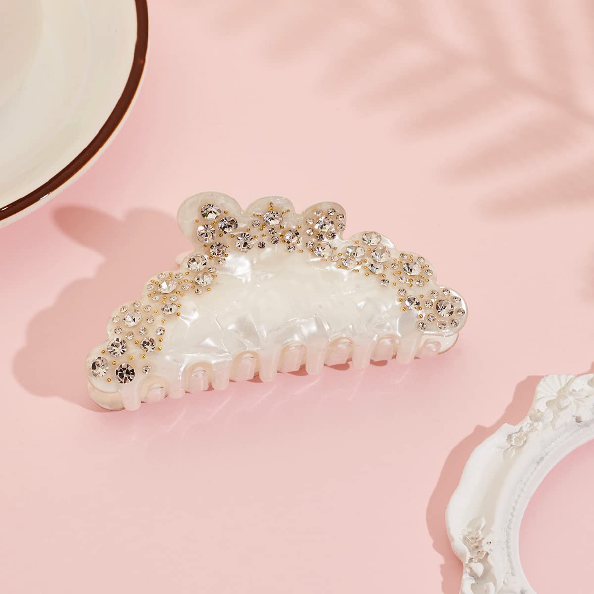 LILIE&WHITE Tortoise Claw Clips For Women - Strong Thick Hair Styling Accessories With Claws For Styling 1PC