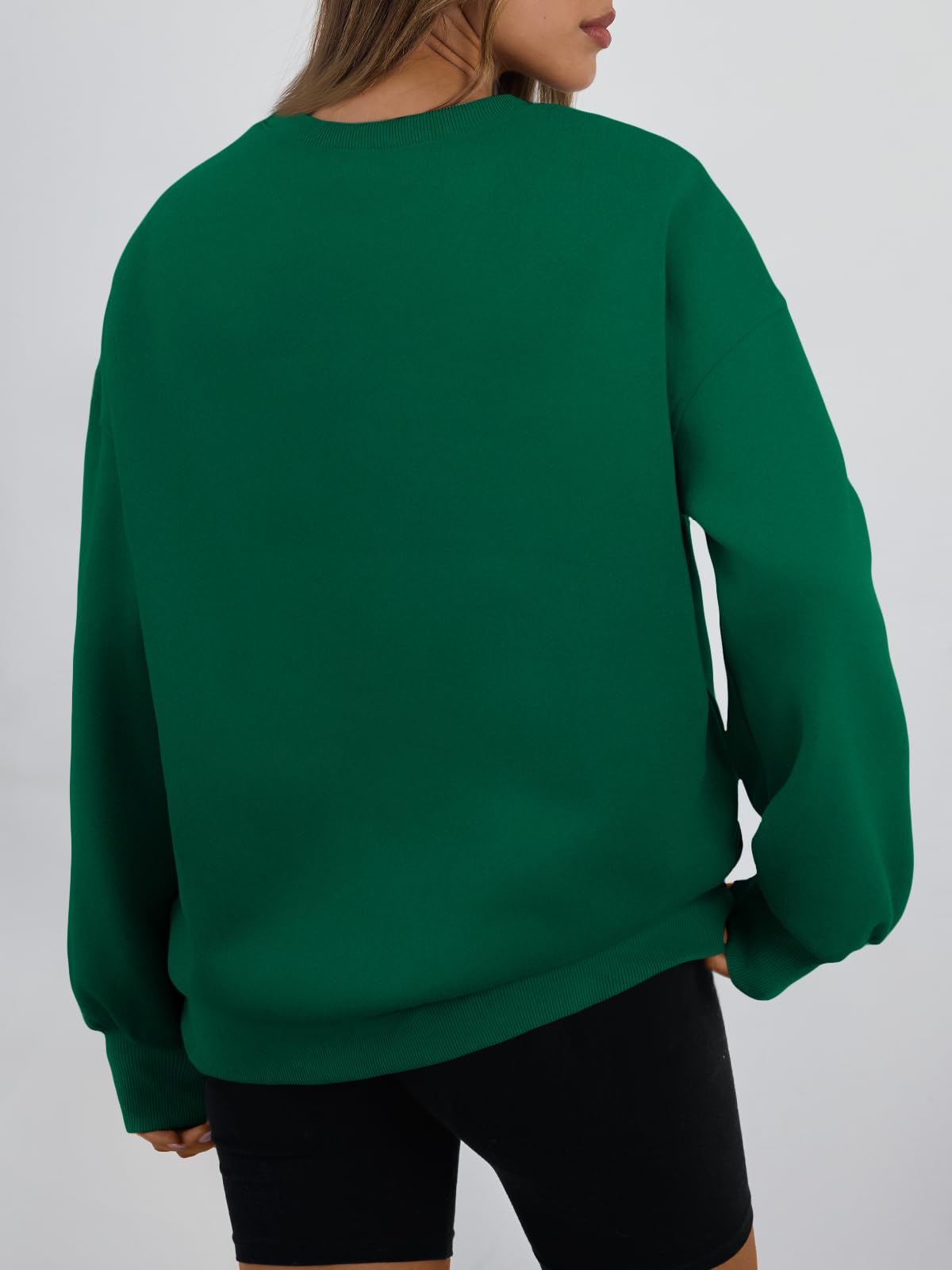 Trendy Queen Sweatshirts for Women Hoodies Oversized Crewneck Tops Sweaters Comfy Fall Winter Outfits Clothes 2026 Fashion