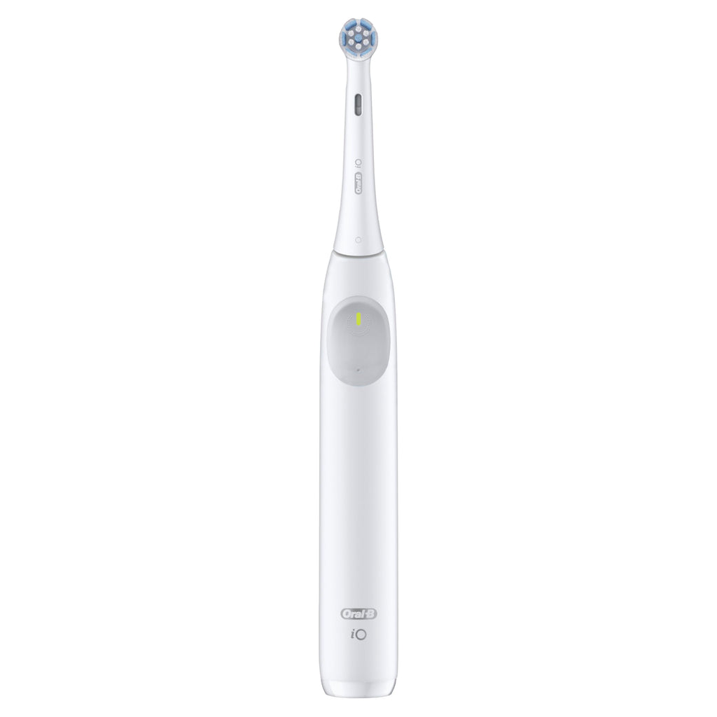Oral-B Rechargeable Electric Toothbrush, iO2 Starter Kit, 3 Cleaning Modes, Automatic Pressure Sensor to Protect Gums, 2 Brush Heads, Forest Green