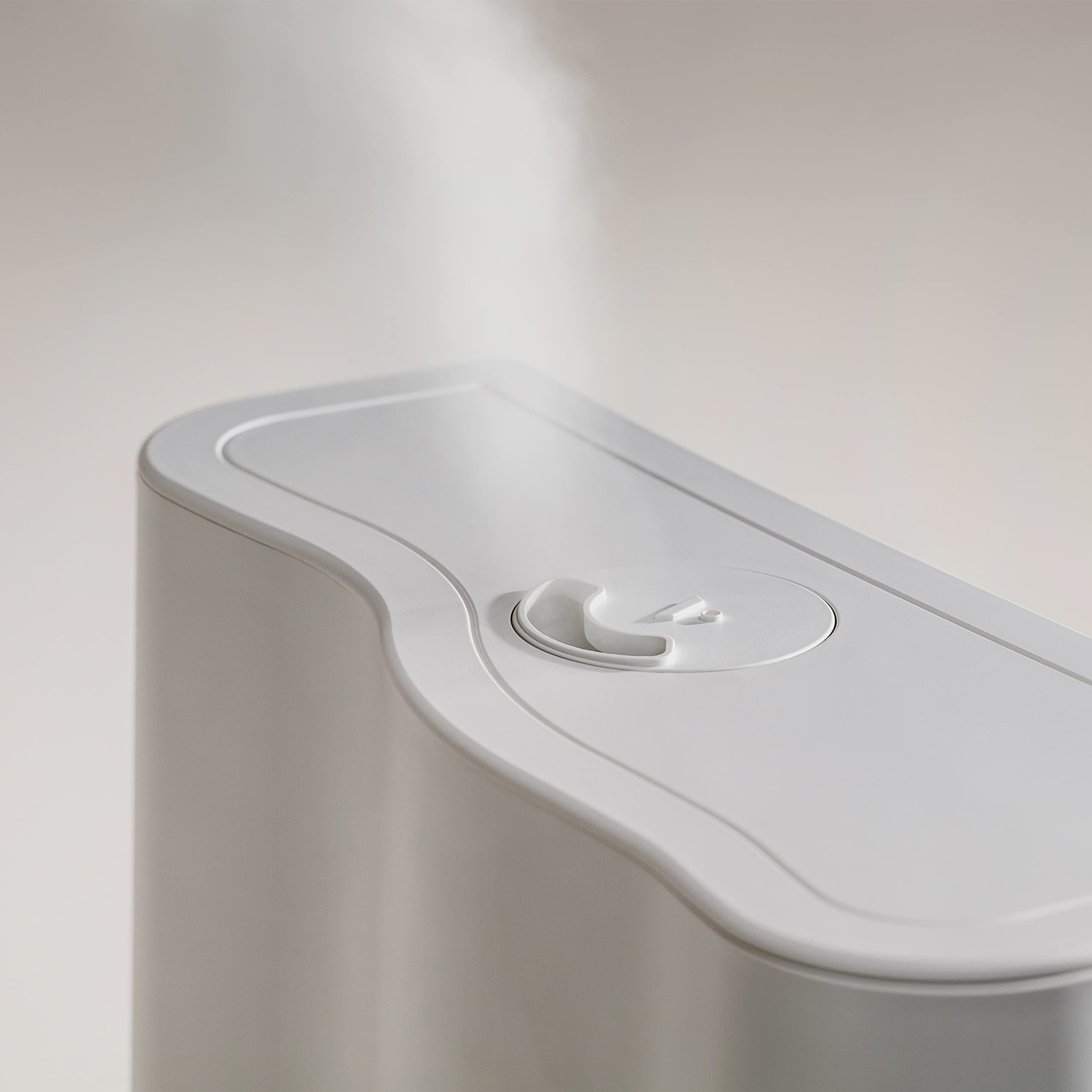 Vitruvi Cloud Bedside Humidifier, Dove, 24 Hr Run Time, 602ft Coverage, Large Home Bedroom - Night Mode - Includes 3 Month Filter