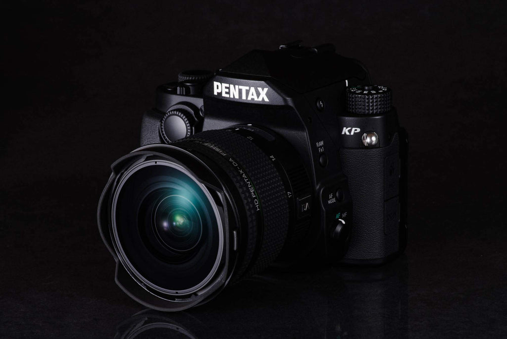 Pentax HD-DA Fish-Eye 10-17mm F3.5-4.5 ED Ultra Wide Angle Zoom Lens Compact & Lightweight Diagonal fisheye Lens for K-1 II,K-70, KP & PENTAX DSLR Cameras, Black, 23130