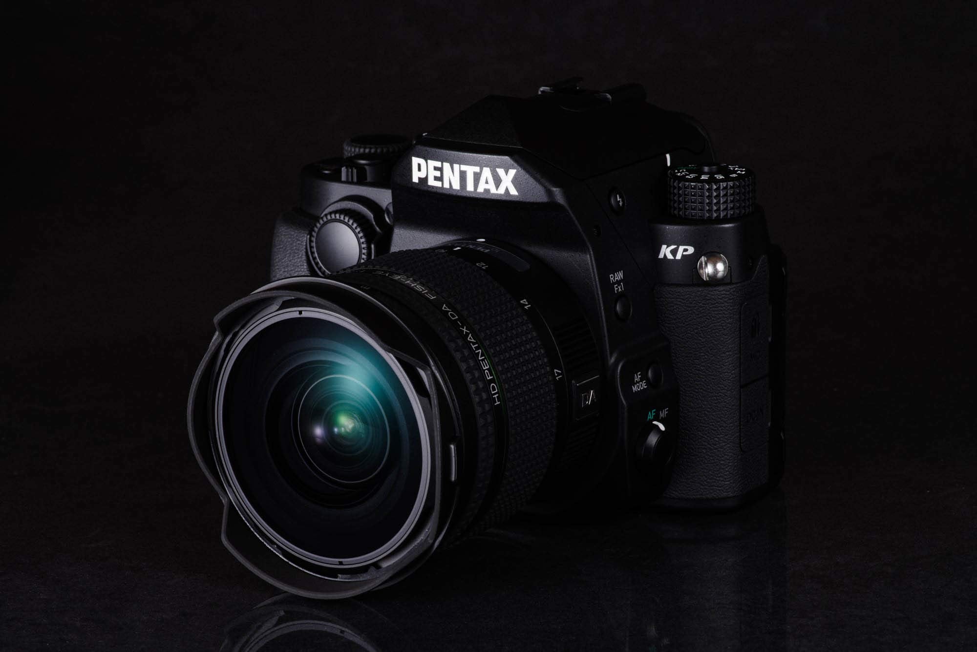 Pentax HD-DA Fish-Eye 10-17mm F3.5-4.5 ED Ultra Wide Angle Zoom Lens Compact & Lightweight Diagonal fisheye Lens for K-1 II,K-70, KP & PENTAX DSLR Cameras, Black, 23130