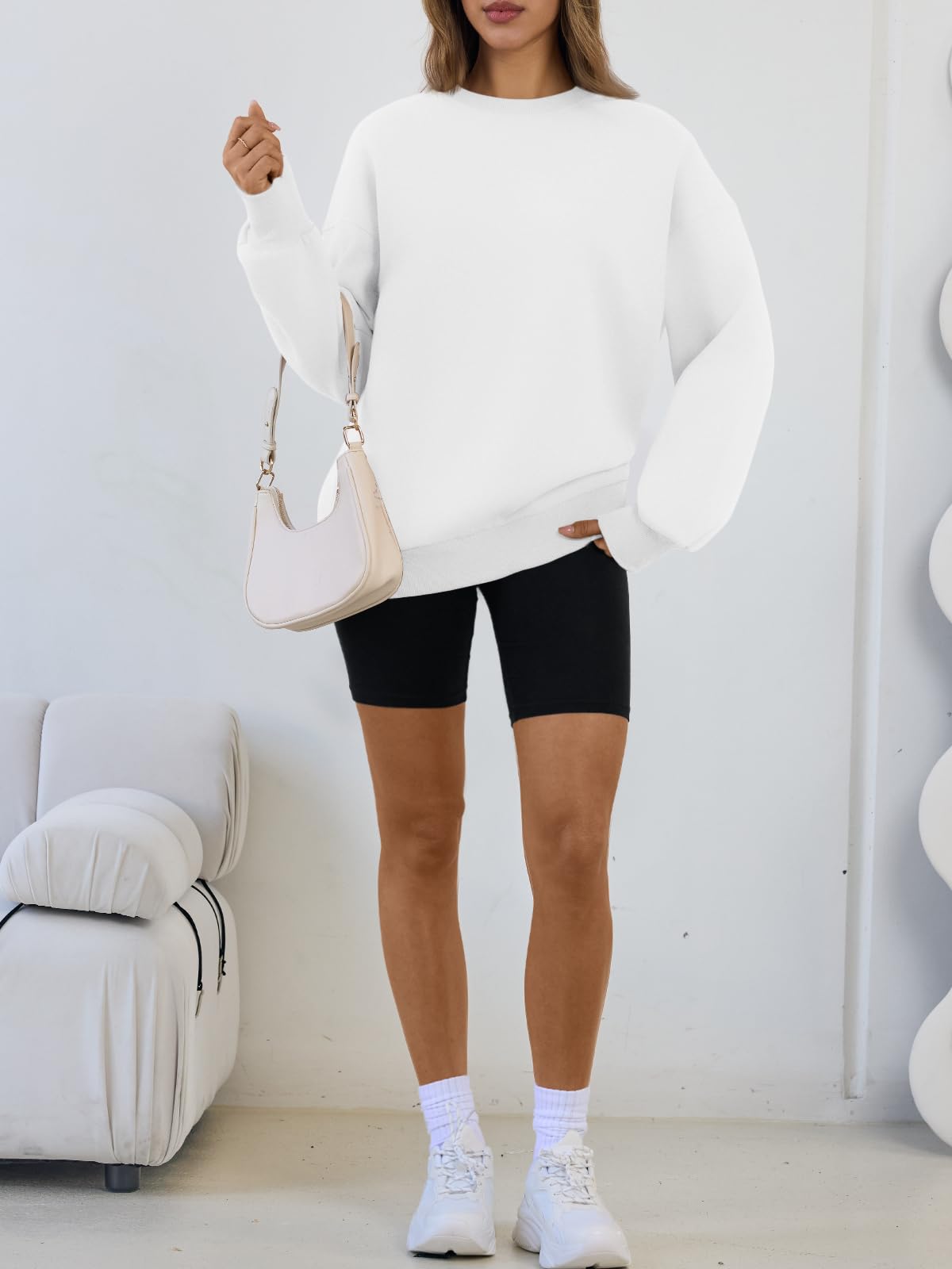 Trendy Queen Sweatshirts for Women Hoodies Oversized Crewneck Tops Sweaters Comfy Fall Winter Outfits Clothes 2026 Fashion