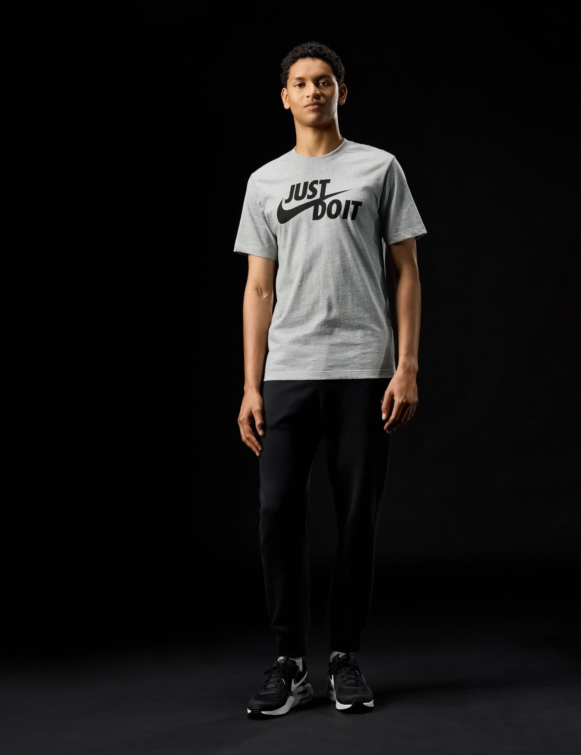 Nike Men's Just Do It Sportswear T-Shirt