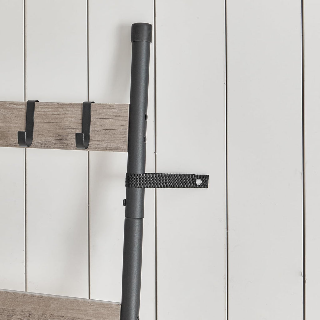 HOOBRO Blanket Ladder, 5-Tier Towel Rack with Hooks, Wall-Leaning Blanket Rack, Decorative Display Ladder Shelf, Scarves, Industrial, Living Room, Bedroom, Black BB52CJ01