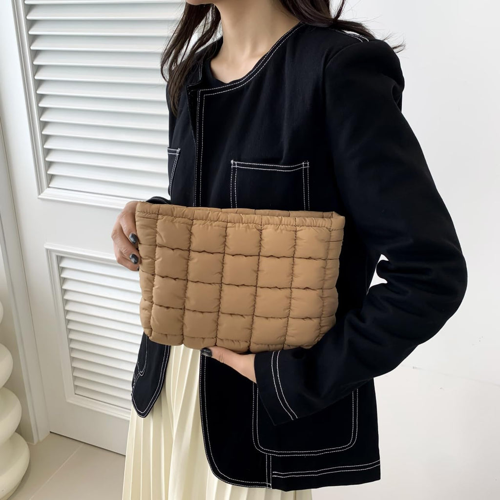 Puffy Quilted Makeup Bag for Women, Cosmetic Bag, Travel Toiletry Organizer Pouch Clutch (Black Flowers)