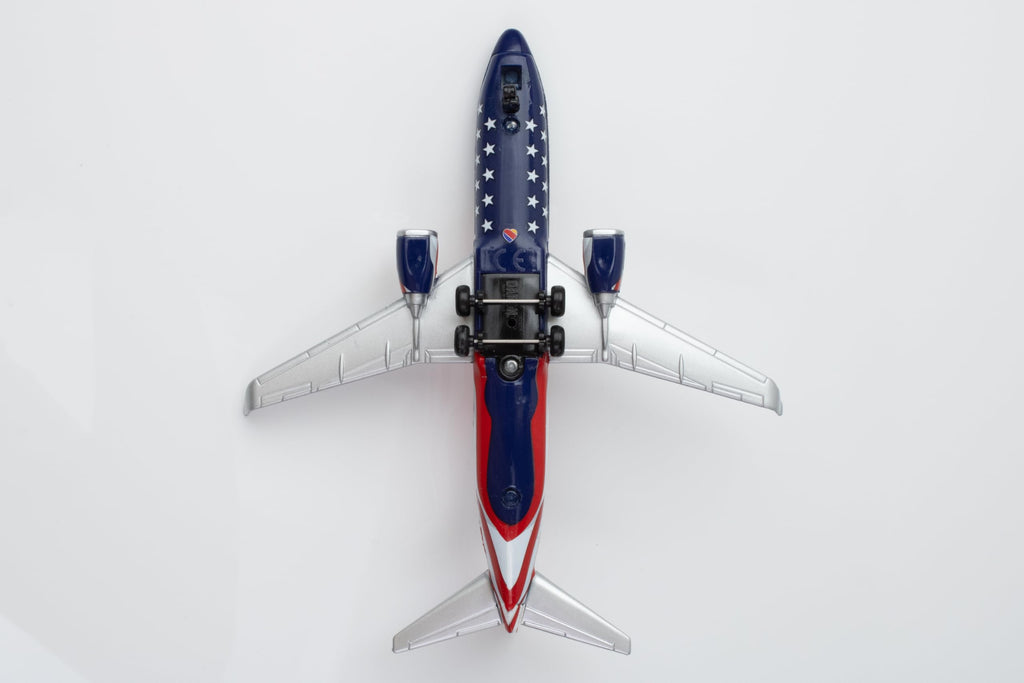 Daron Toy Airplane – Delta Air Lines Airbus A350 – Die-Cast Metal Model Airplane Toy with Plastic Parts for Kids Ages 3+