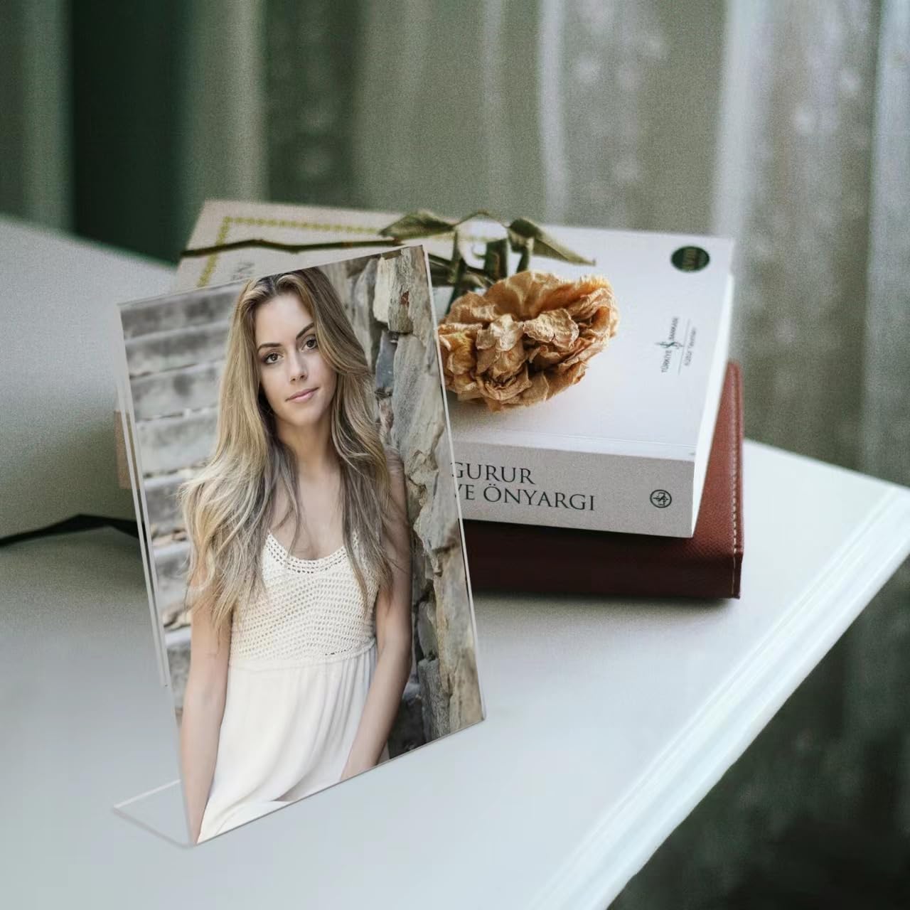 4x4 Acrylic Picture Frames, Set Of 6 Clear Acrylic Frameless Gift for Desktop Display, Standing Picture or Display Sign Holder with Inserts for Home Office