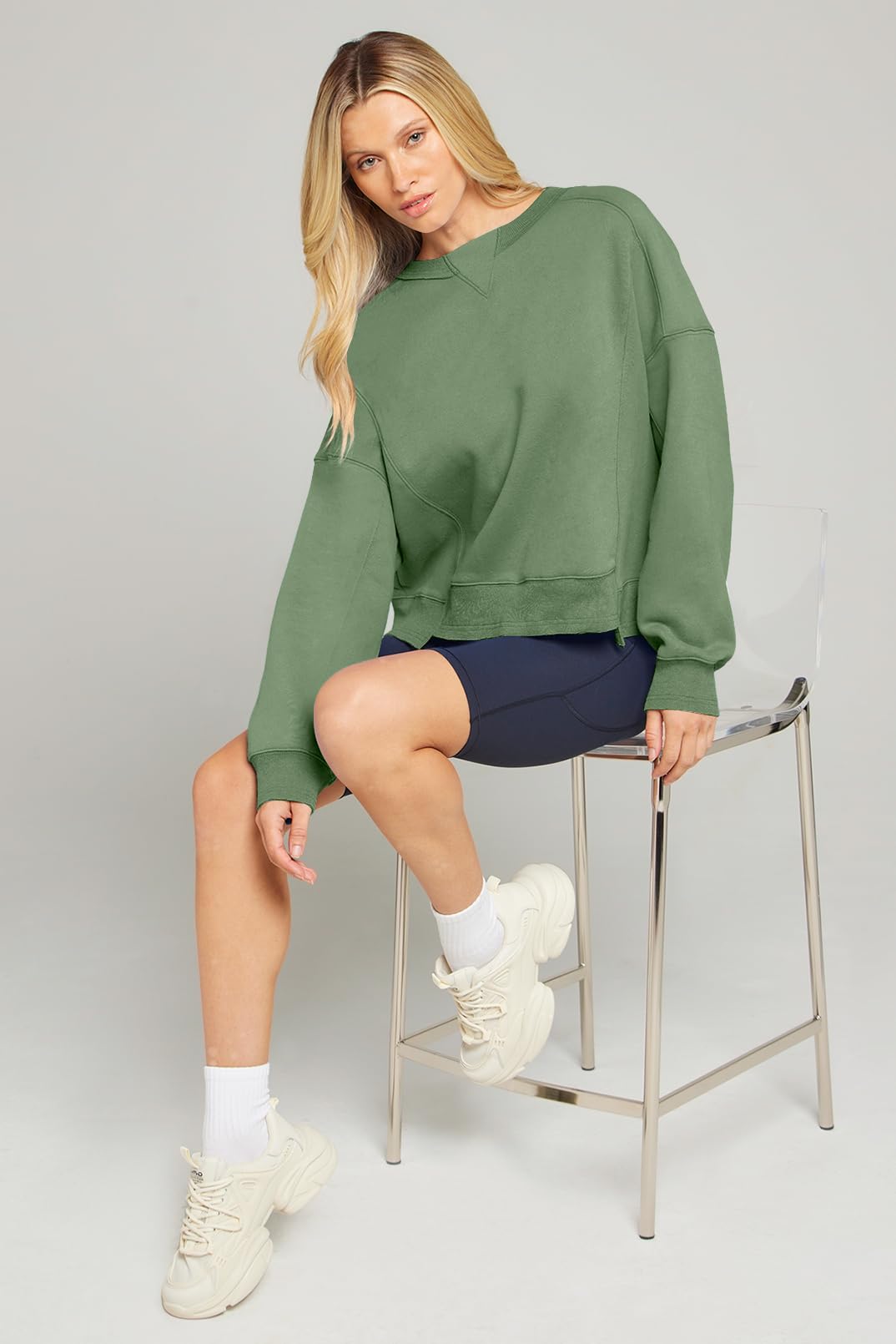 MEROKEETY Women's Oversized Cropped Sweatshirts Crewneck Trendy Workout Pullover Sweater Fall Outfits