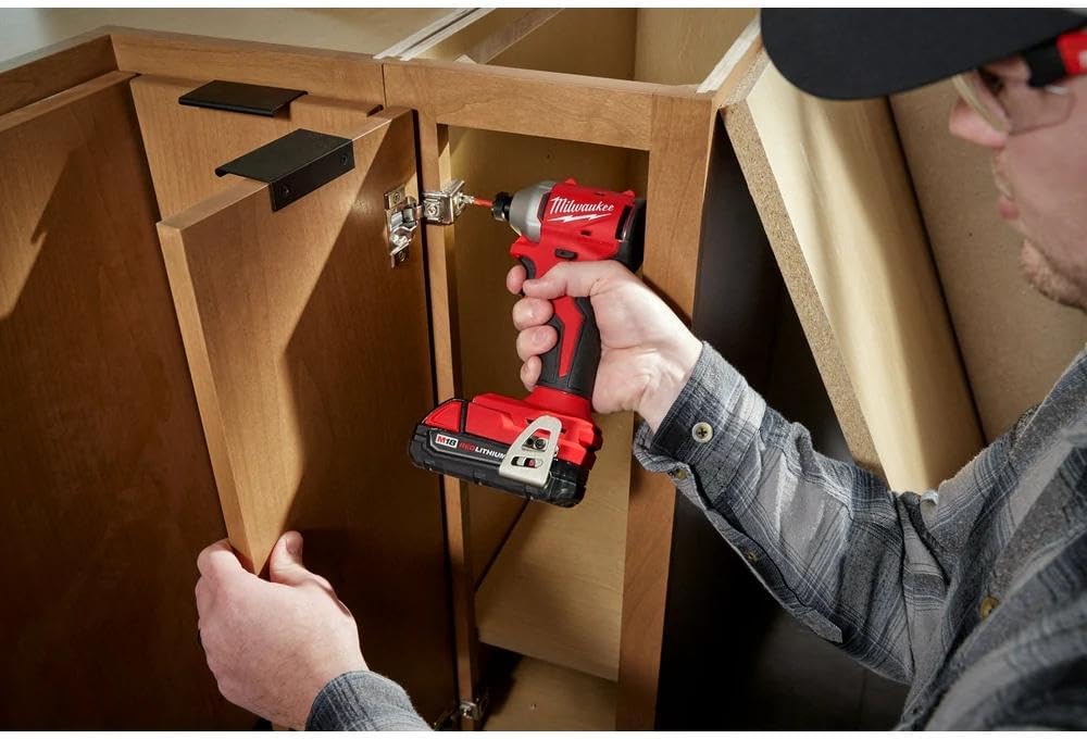 Milwaukee Electric - M18TRADE Compact BRUSHLESS 2-Tool Combo KIT