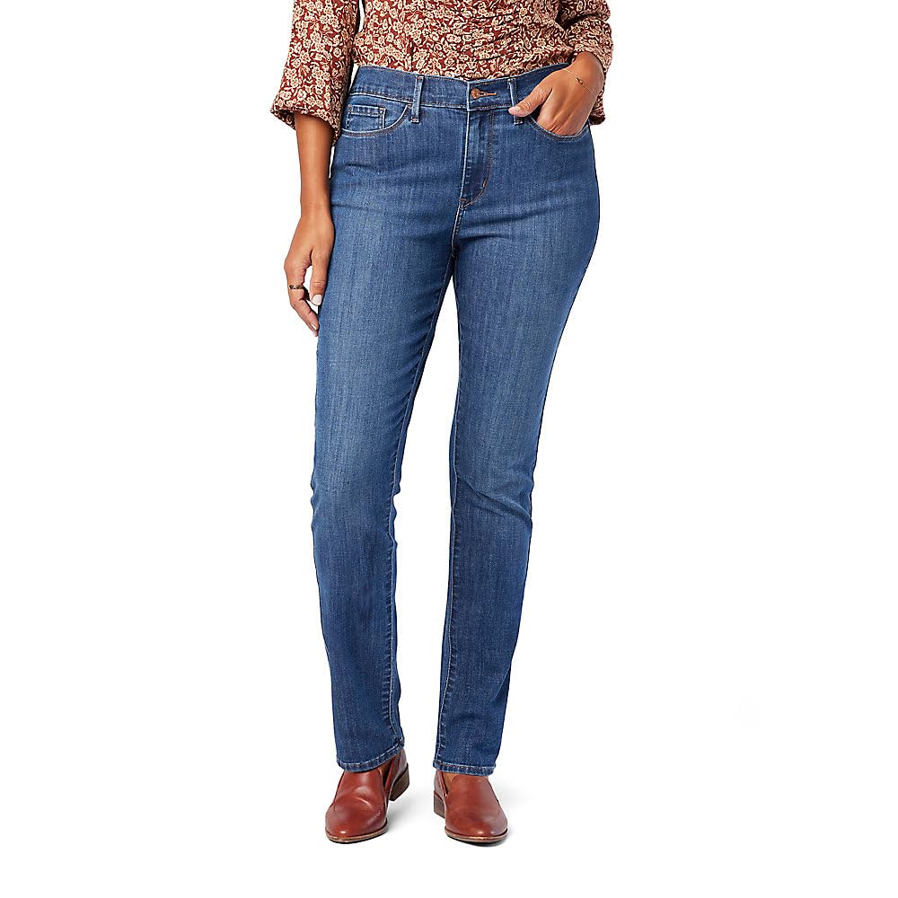 Levi Strauss Signature Gold Women's '03 Essential Classic Slim Taper Jeans Mid-Rise Stretch Denim (Also Available in Plus