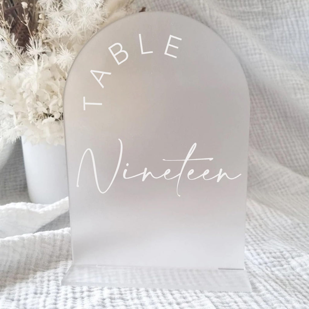 Black Arched Wedding Table Numbers 1-10 with Stands, 5x7 Inch Black Arch Acrylic Sign with Gold Letters, Acrylic Table Numbers for Wedding Reception