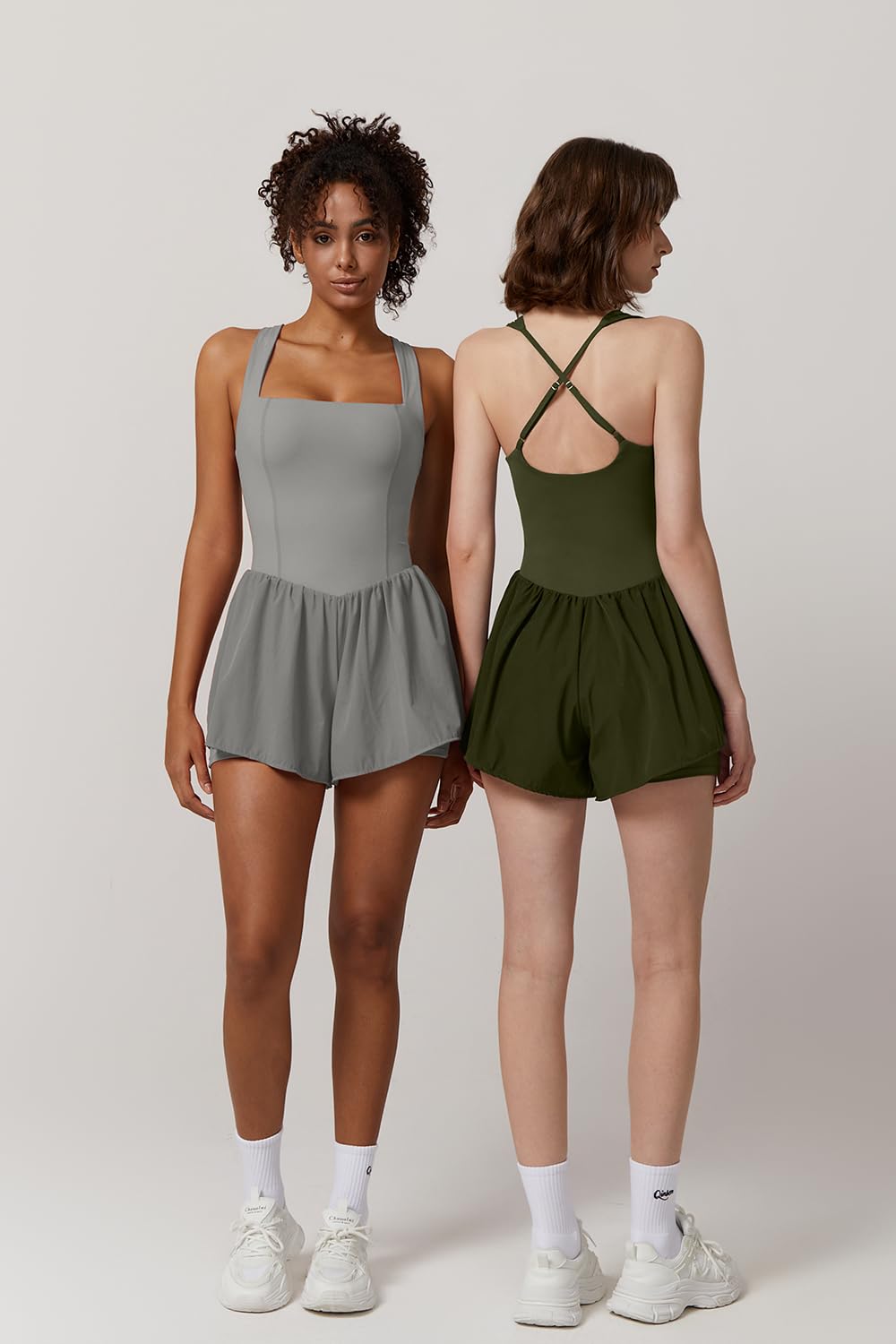 QINSEN Women's Square Neck Sleeveless Romper Jumpsuit Casual Summer One Piece Outfit with Pocket