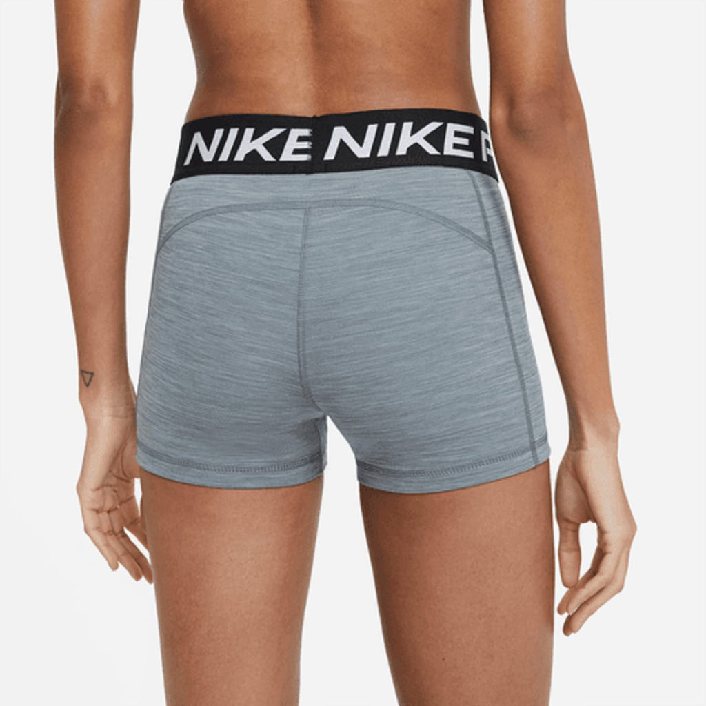 Nike Womens Flat