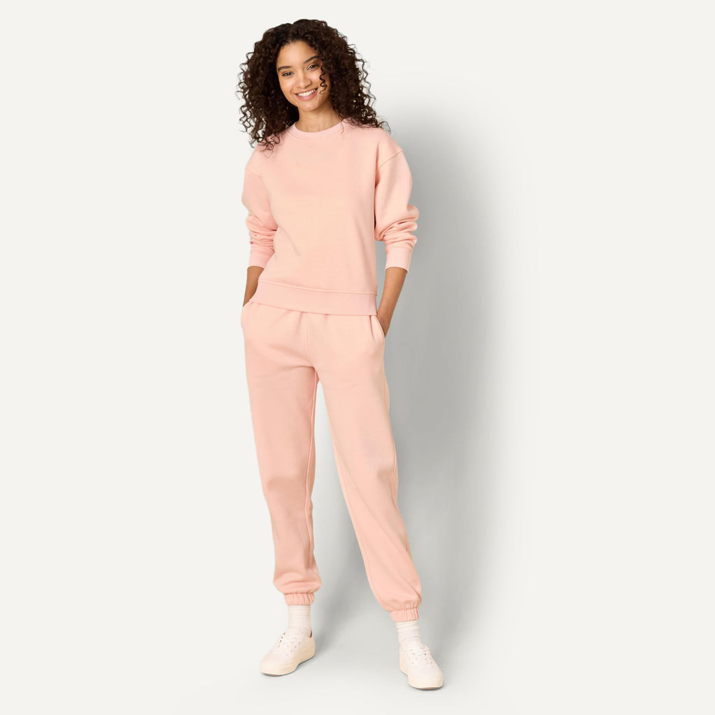 Amazon Essentials x Sofia Grainge Women's Relaxed Fit Boxy Drop Shoulder Crewneck Sweatshirt