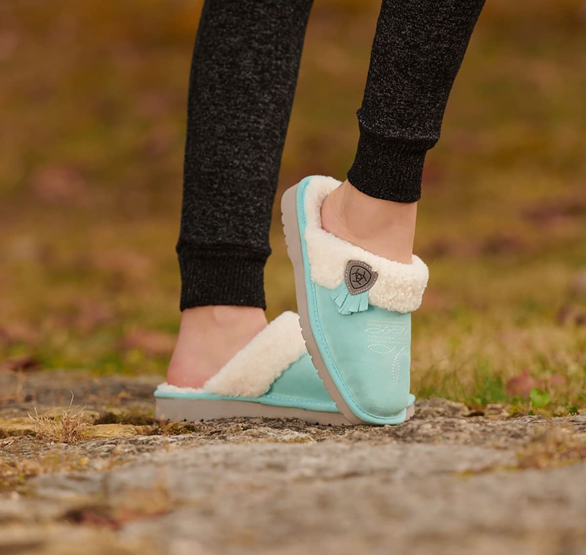 ARIAT Women's Jackie Square Toe Warm Soft Genuine Suede Leather Indoor Outdoor Slippers with Plush Collar