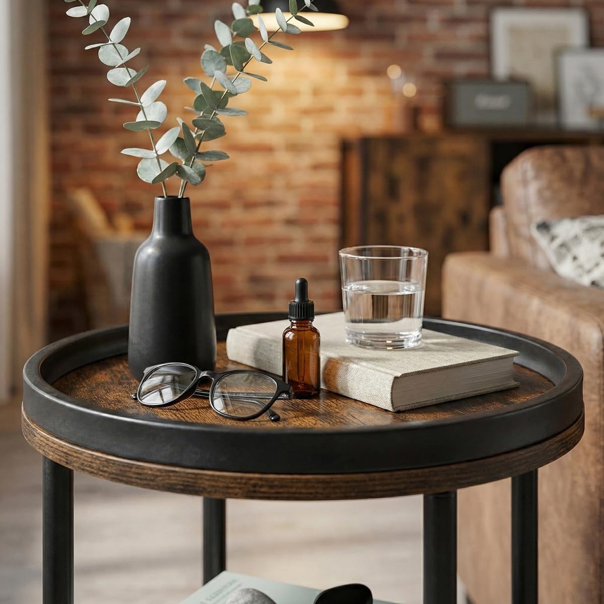 Small Round Side Table with Charging Station for Small Spaces, 3-Tier Accent Table with USB Ports & Power Outlets, Sofa Corner Tea Table for Living Room Nightstand Bedroom Apartment (Black)