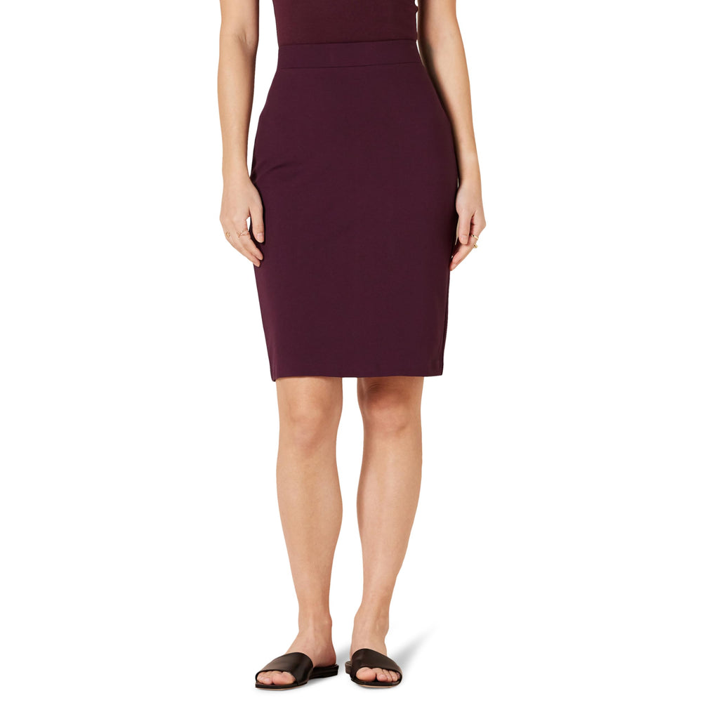 Amazon Essentials Women's Ponte Pull-On Fitted Pencil Skirt, Business Casual, Everyday Wear