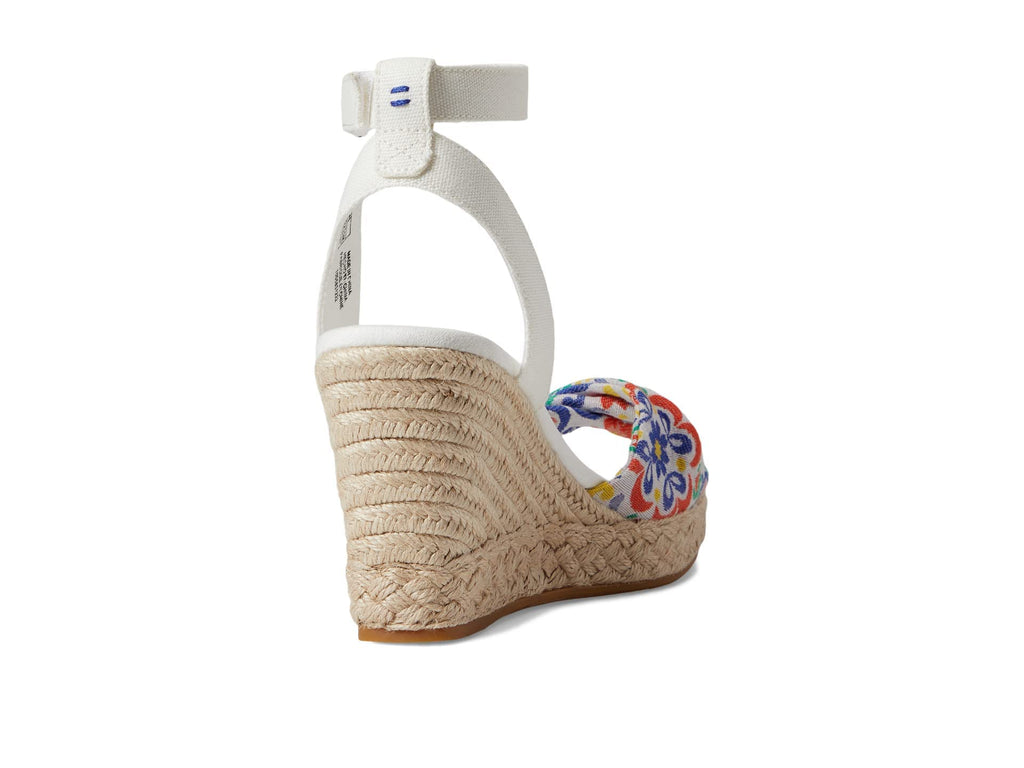 TOMS Marisela