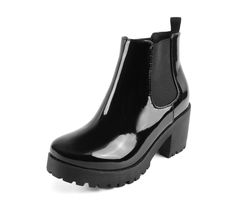 Soda Top Shoes Jaber Ankle Boot W Lug Sole Elastic Gore and Chunky Heel