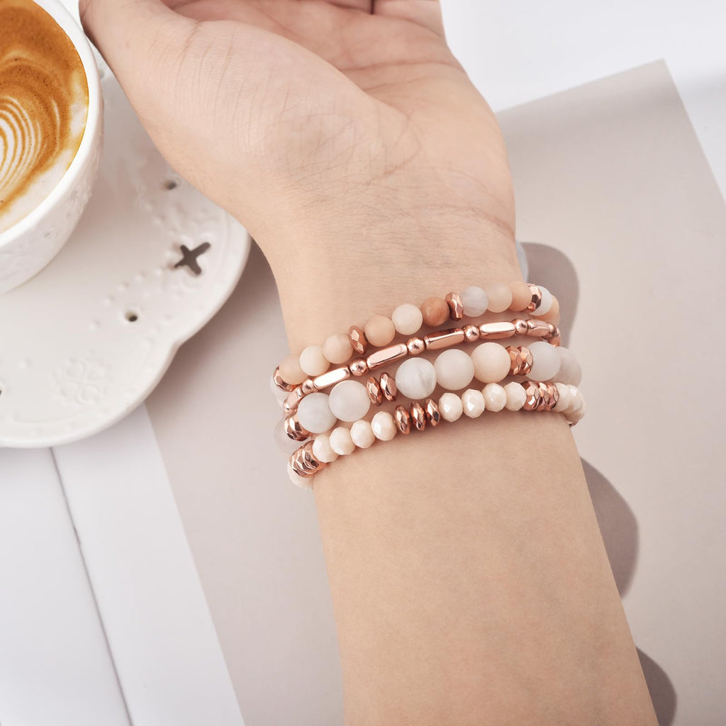 VISOOM Beaded Boho Bracelet Compatible for Apple Watch Band 40mm/38mm/41mm/42mm Series 11 10 9 8 7 SE Series 6/5/4 Women Fashion Cute Handmade Crystal Beads Stretchy Watch Strap for iWatch Bands 3/2/1