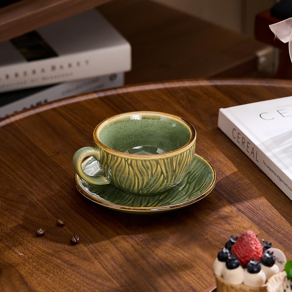 Coffeezone Vintage Design 12 oz Ceramic Latte Art Cappuccino Barista Cup with Saucer (Beige)