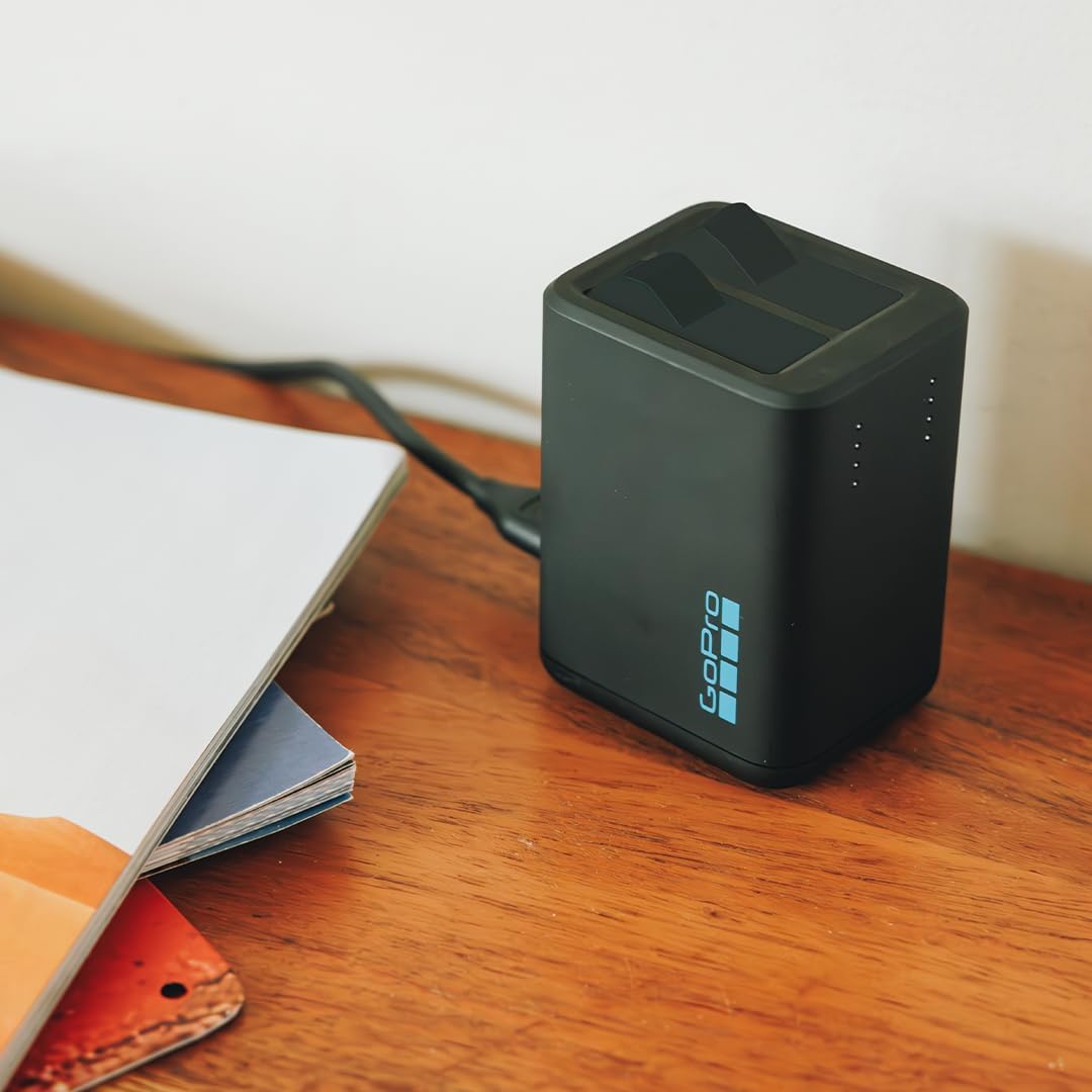 GoPro Dual Battery Charger + 2 Enduro Rechargeable Batteries (HERO13 Black) - Official Accessory