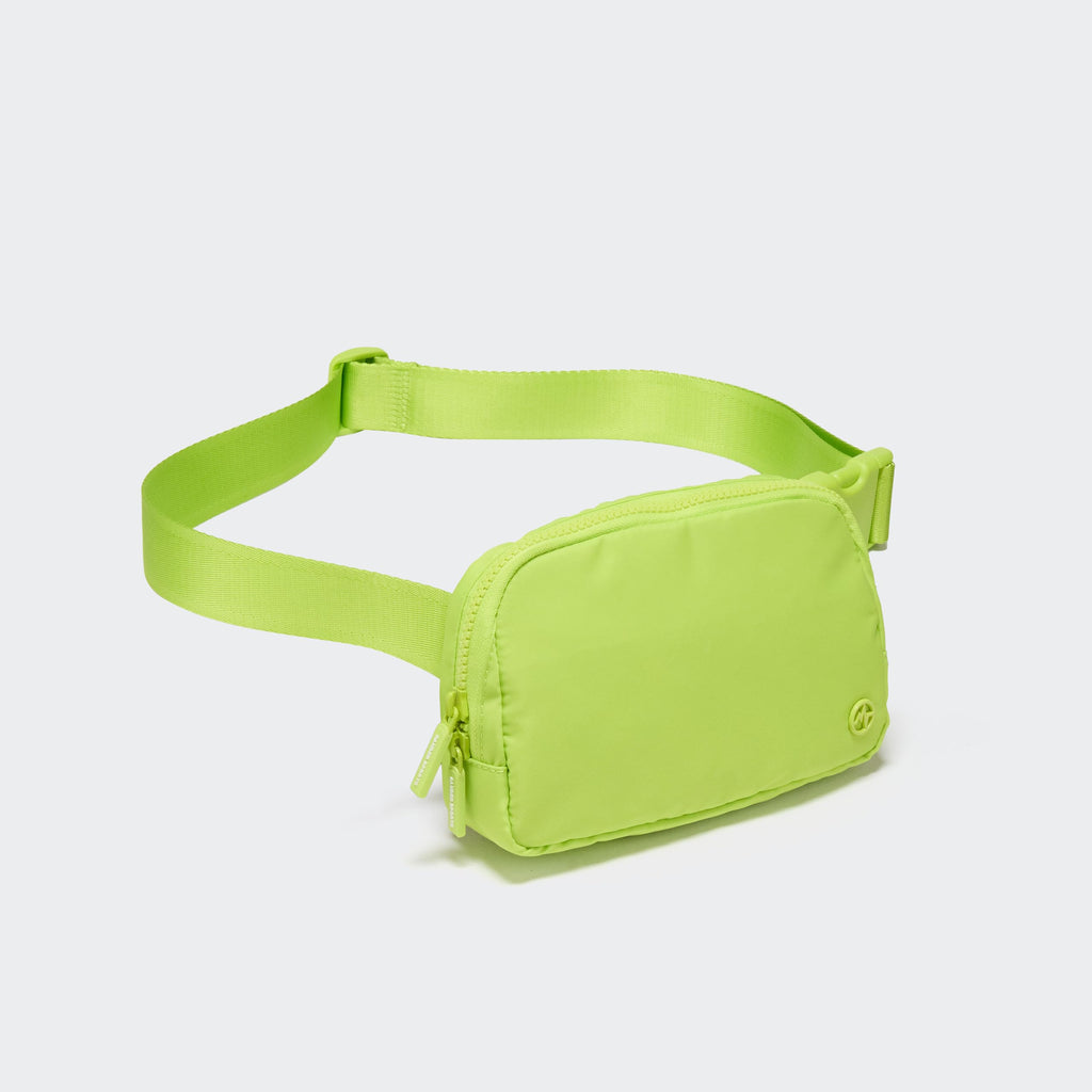 Pander Two Way Zipper Fanny Pack Nylon Everywhere Belt Bag for Women, Water Repellent Waist Packs, Crossbody Bags with Adjustable Strap (Black).