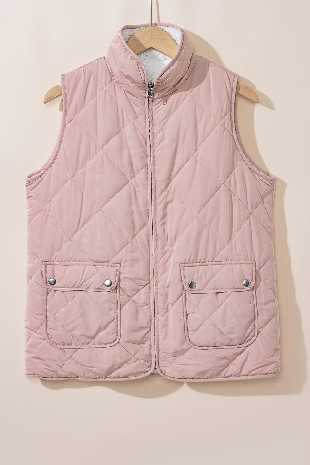 SHEWIN Women Puffer Vest Casual Stand Collar Sleeveless Puffer Jacket Warm Winter Reversible Zip Up Outerwear with Pockets