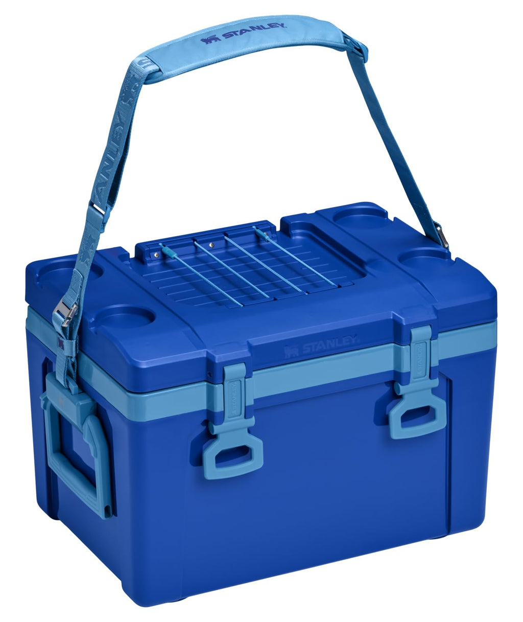 Stanley Adventure Outdoor Cooler 16 qt | Heavy Duty Outdoor Camping Cooler with Easy Carry Handle | BPA-Free | Azure