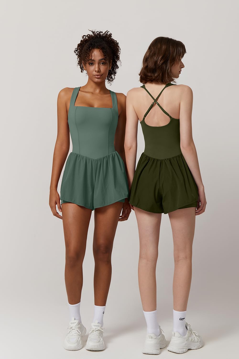 QINSEN Women's Square Neck Sleeveless Romper Jumpsuit Casual Summer One Piece Outfit with Pocket