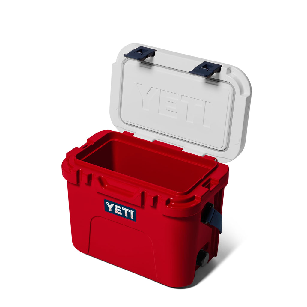 YETI Roadie 15 Hard Cooler with DoubleDuty Shoulder Strap
