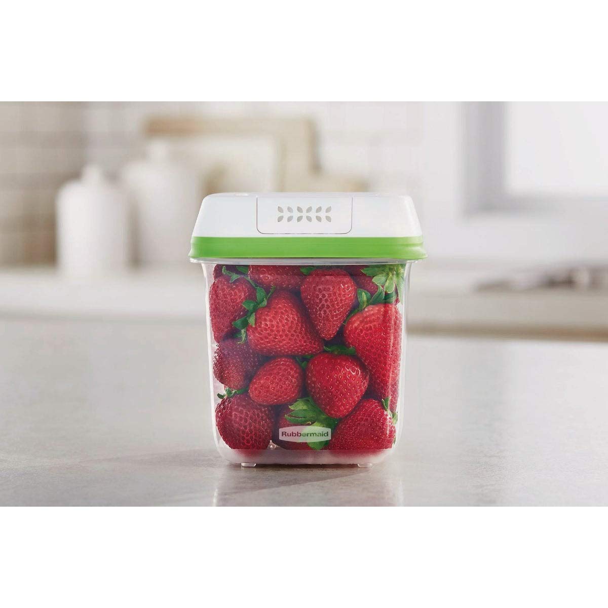 Rubbermaid 2114738 FreshWorks Saver, Medium Short Produce Storage Containers, 2-Pack, 4.6 Cup, Clear