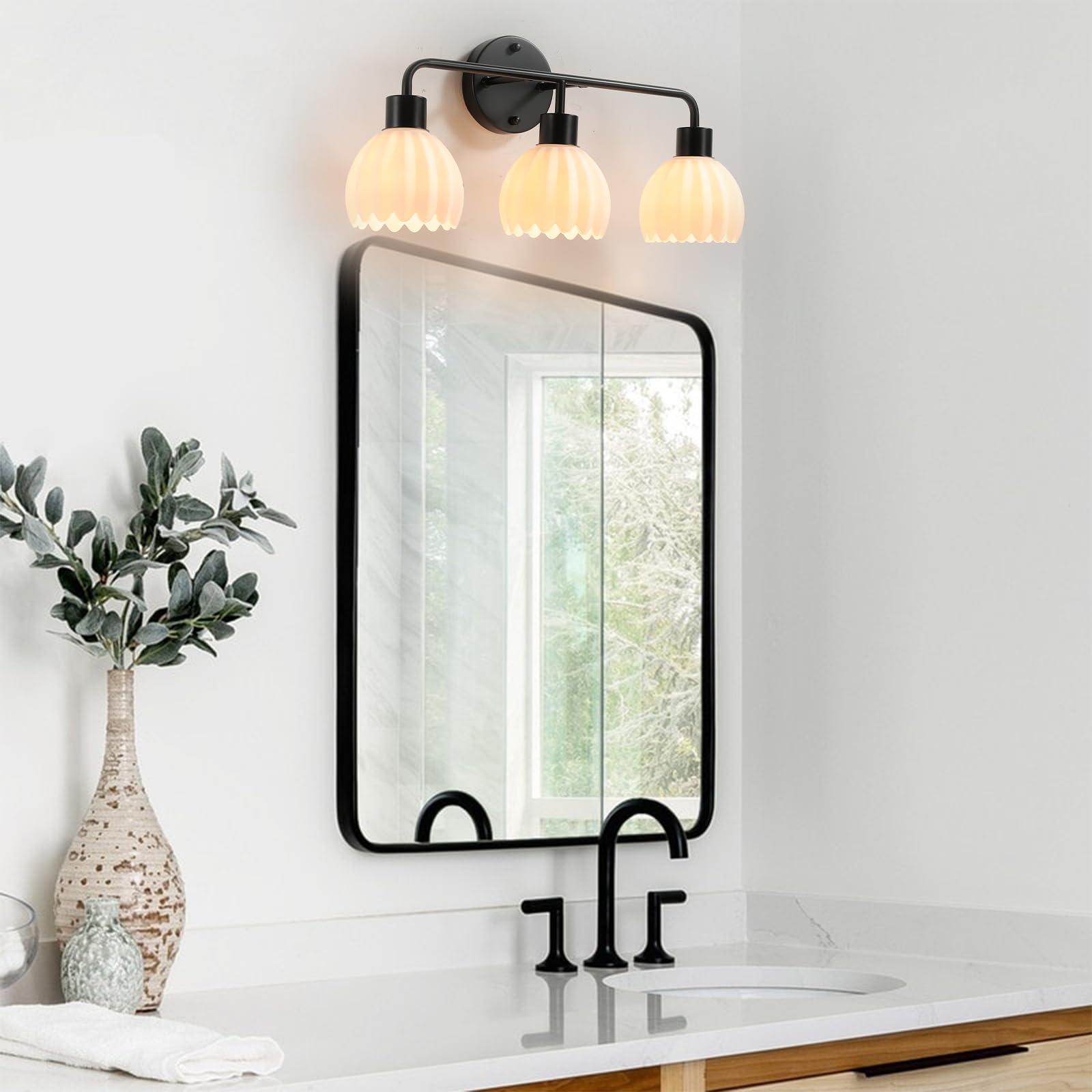 1-Light Gold Brass Bathroom Light Fixture,Wall Sconces set of 2,Brushed Gold Vanlity Light Over Mirror,Bathroom Vanity Light with White Tulip Glass Flower Shade,E26 Socket(Bulbs Not Included)