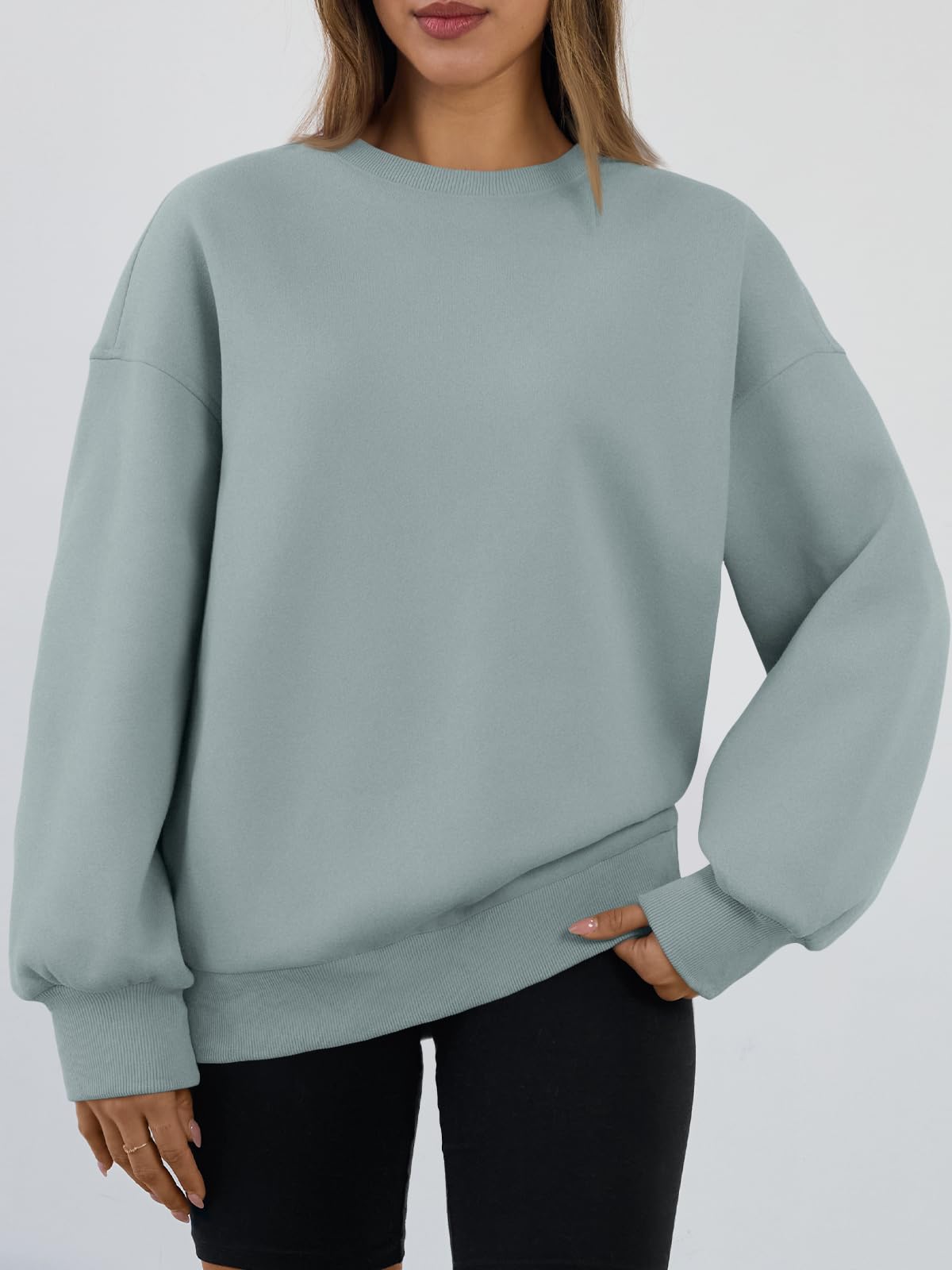 Trendy Queen Sweatshirts for Women Hoodies Oversized Crewneck Tops Sweaters Comfy Fall Winter Outfits Clothes 2026 Fashion