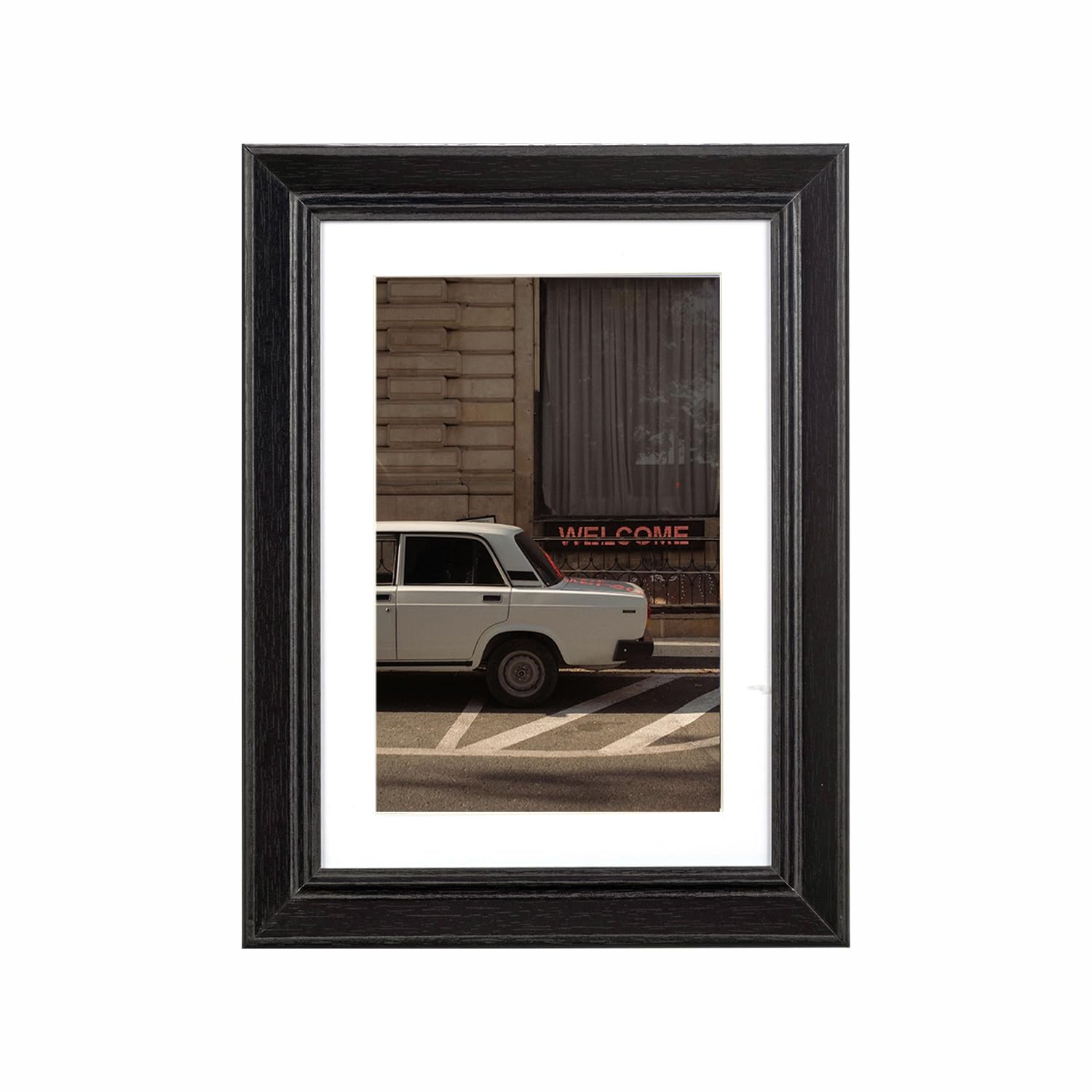 5x7 Picture Frame Gold, Display 5x7 without Mat or 4x6 with Mat, Wall Gallery Photo Frames