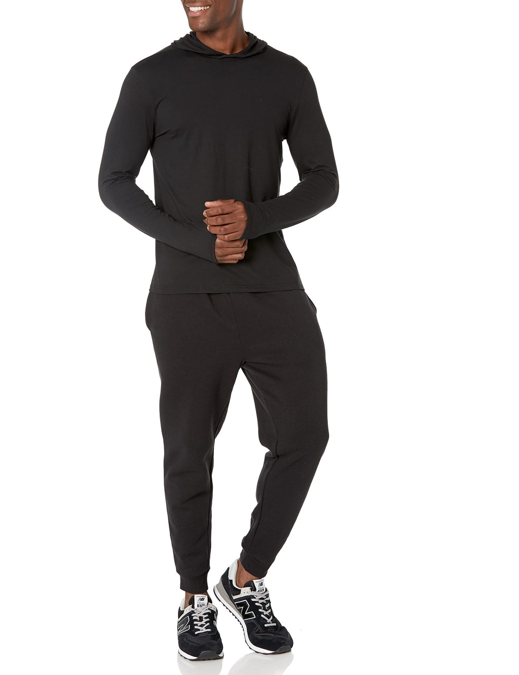 Amazon Essentials Men's Long Sleeve Quick Dry Performance Tech Hooded Workout T-Shirt