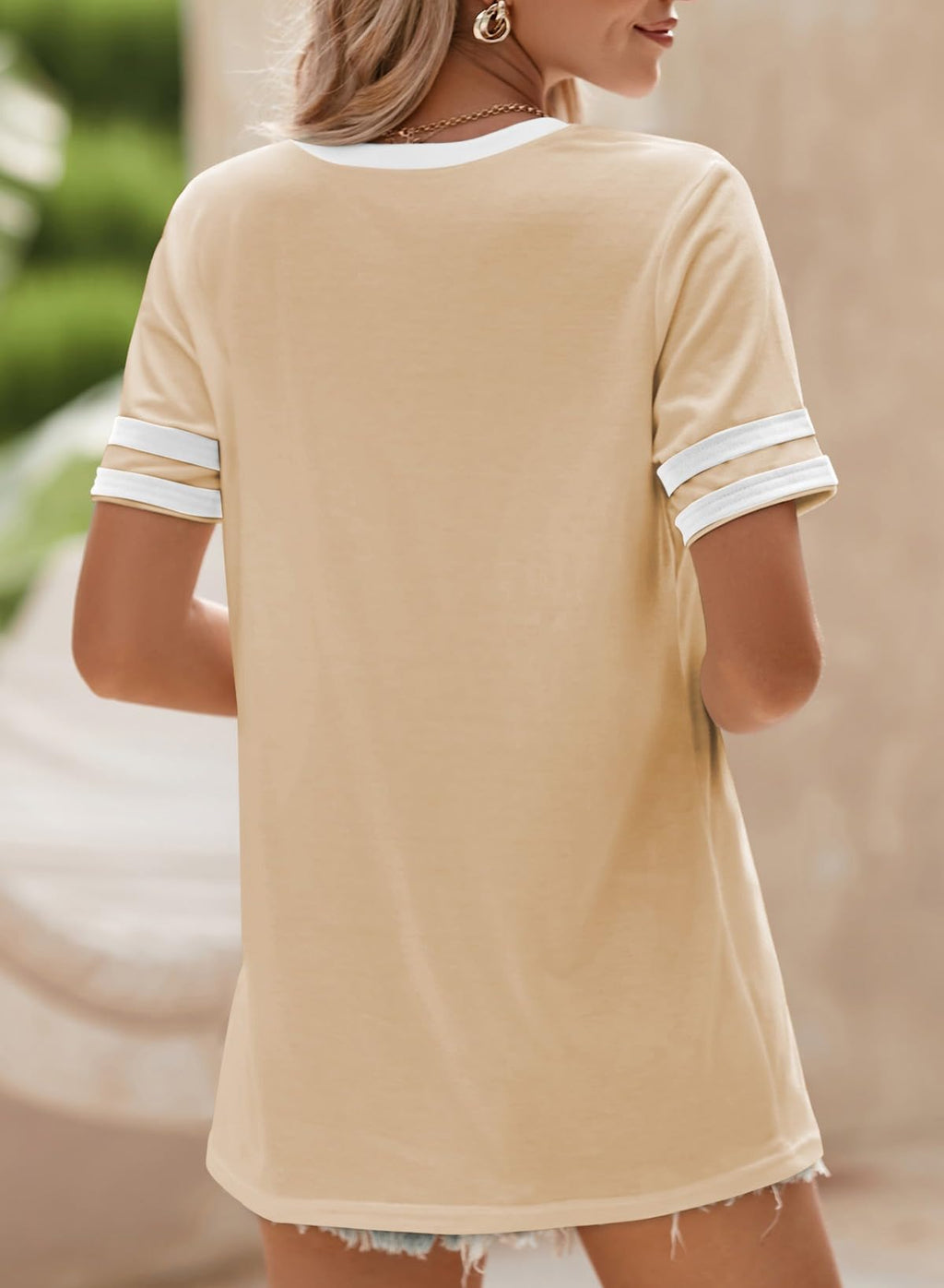 SHEWIN Women's Fashion Casual Crewneck Color Block T Shirts Short Sleeve Summer Tops Tees Slim Fit