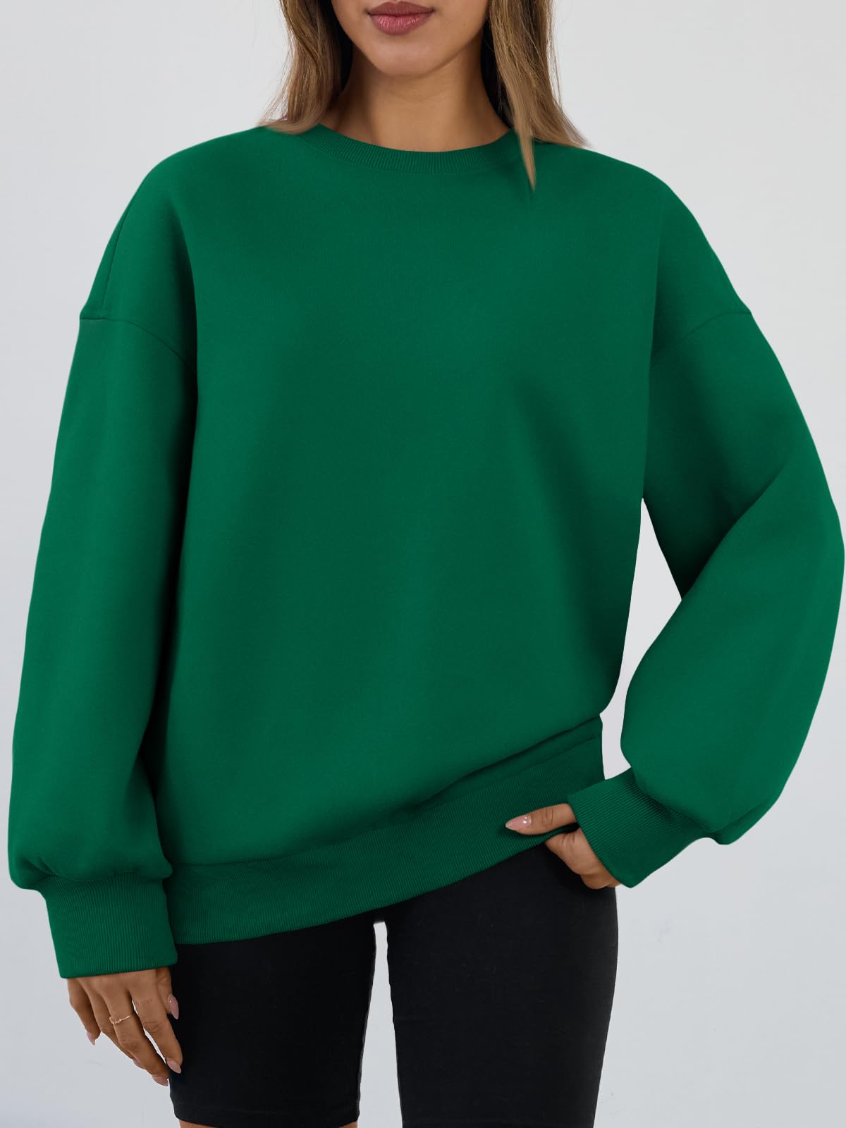 Trendy Queen Sweatshirts for Women Hoodies Oversized Crewneck Tops Sweaters Comfy Fall Winter Outfits Clothes 2026 Fashion