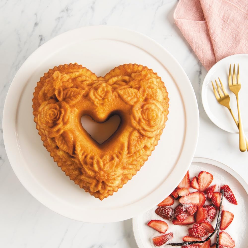 Nordic Ware Wildflower Heart Bundt, 6 Cup, Toffee