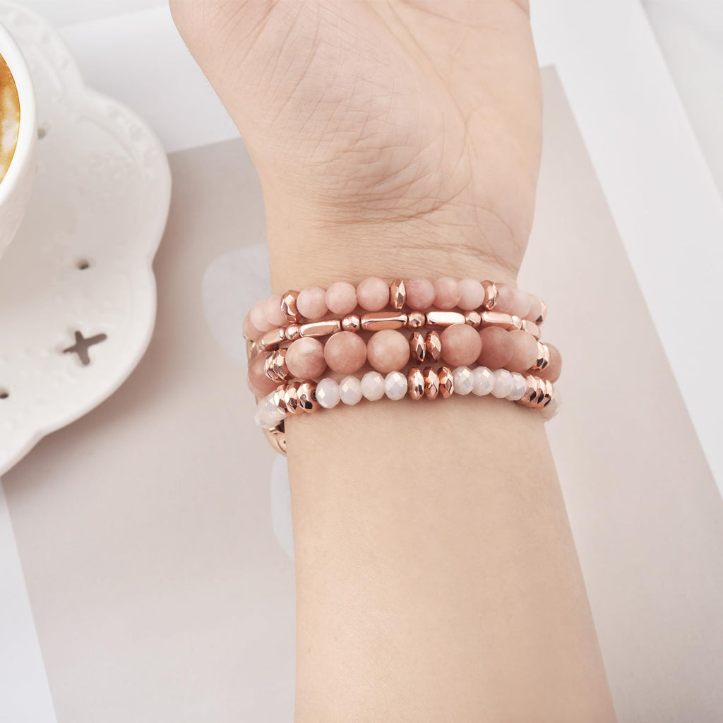 VISOOM Beaded Boho Bracelet Compatible for Apple Watch Band 40mm/38mm/41mm/42mm Series 11 10 9 8 7 SE Series 6/5/4 Women Fashion Cute Handmade Crystal Beads Stretchy Watch Strap for iWatch Bands 3/2/1