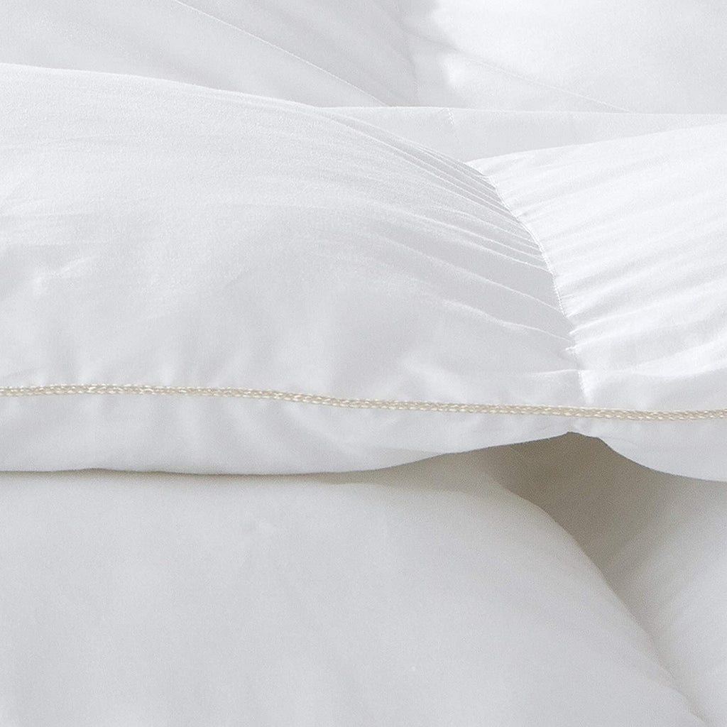 Luxurious All-Season Luxury Siberian Goose Down Pinch Pleated Comforter Duvet Insert 1200 Thread Count 120 X 98 inches, 100% Egyptian Cotton Down Feather Comforter (Palatial King, White)