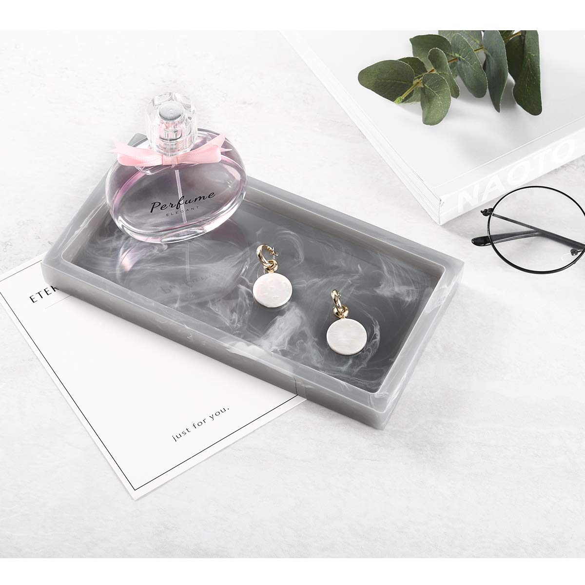 Luxspire Bathroom Vanity Tray, Resin Dresser Jewelry Ring Dish Tank Storage Kitchen Sink Countertop Organizer Plate Holder for Perfume Candles Soap Towel Plant Bathroom Accessories, M, Matte Black