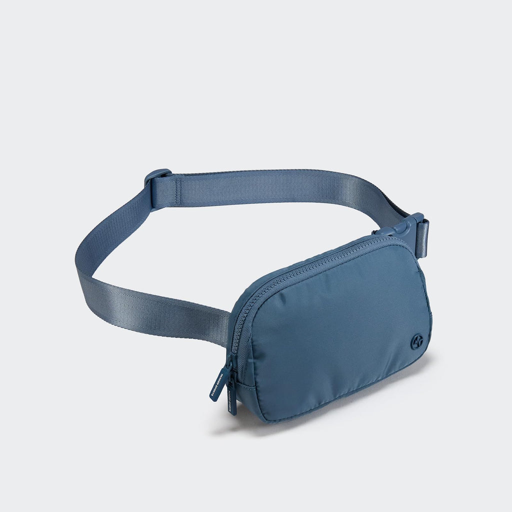Pander Two Way Zipper Fanny Pack Nylon Everywhere Belt Bag for Women, Water Repellent Waist Packs, Crossbody Bags with Adjustable Strap (Black).