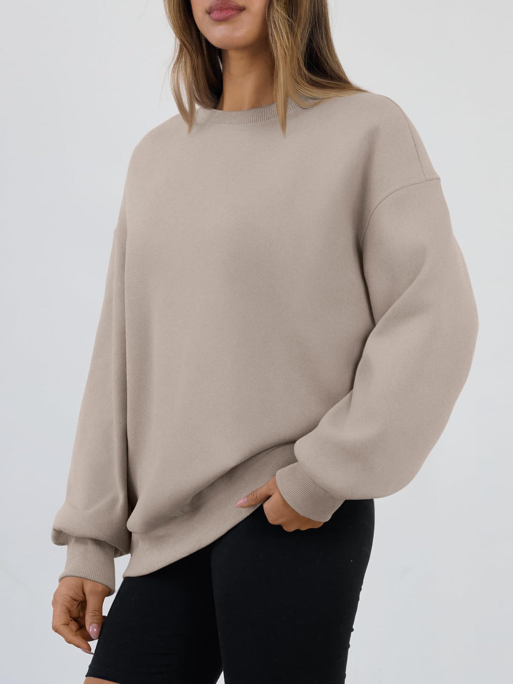 Trendy Queen Sweatshirts for Women Hoodies Oversized Crewneck Tops Sweaters Comfy Fall Winter Outfits Clothes 2026 Fashion