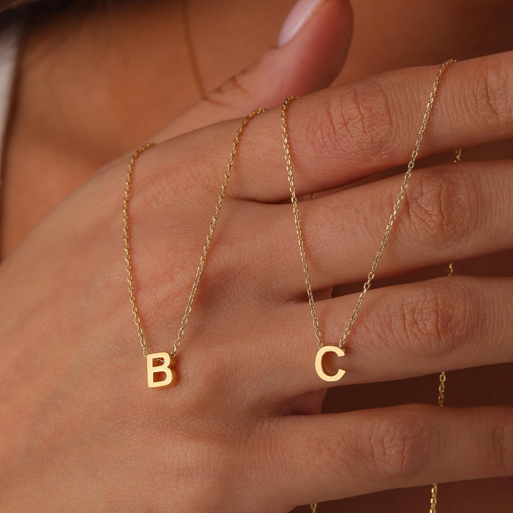Initial Necklace for Women Girls Kids - Dainty Initial Necklace Tiny A-Z Pendant Necklace Cute Letter Necklace