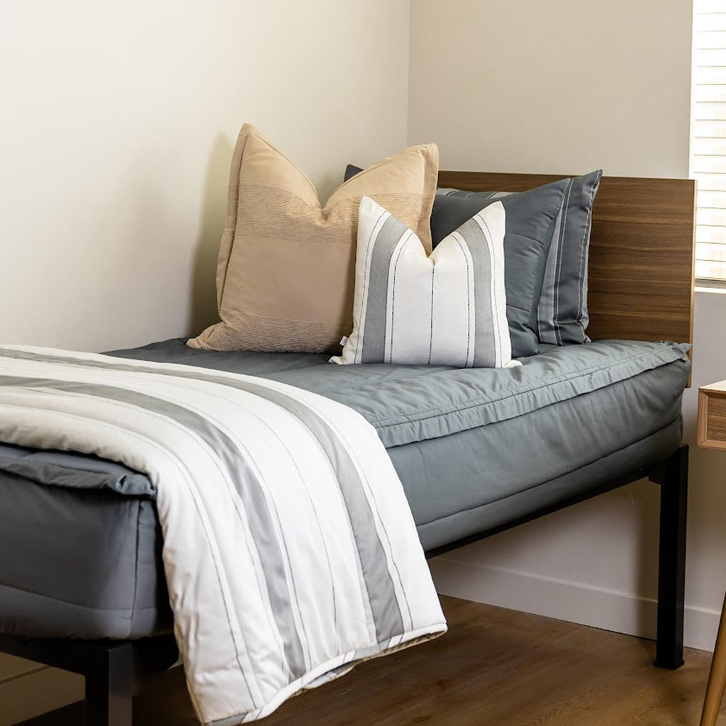 Beddy's Navy Blue All-in-One Zipper Bedding Set - Minky Lined - Twin | Smooth-Glide Zippers, Durable Construction, Easy To Make & Wash, 100% Cotton Exterior, Includes Pillowcase & Sham
