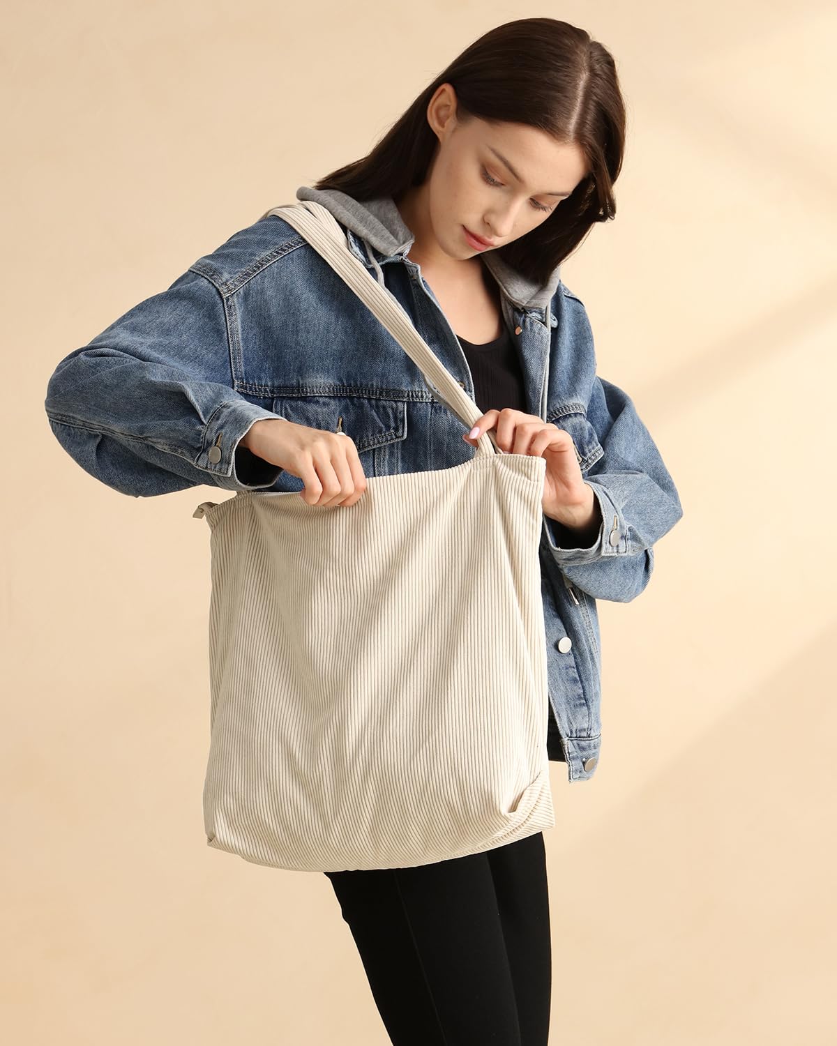 Iioscre Corduroy Tote Bag for Women,Hobo HandBags with Zipper,Large Capacity Casual Shoulder Handbags with Inner Pockets